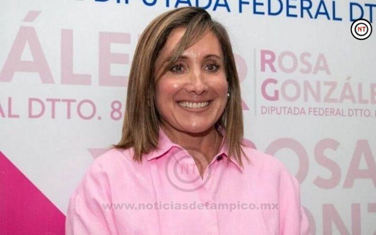 ¡Una Rosa para Tampico!  Se escucha en el puerto jaibo