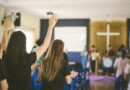 Llama iglesia a planear el futuro de los jóvenes fortaleciendo valores