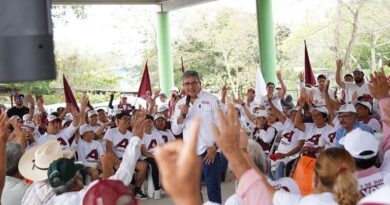 Se Compromete Armando Martínez Manríquez con Familias de la Zona Rural del Municipio