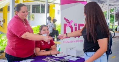 Participa Sistema DIF Madero en feria de salud