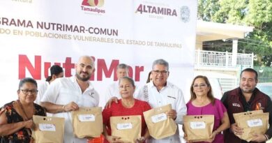 Alcalde de Altamira entrega apoyo alimentario a familias vulnerables