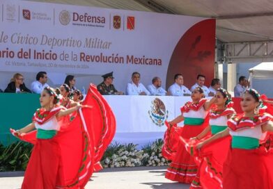 Encabeza Américo Villarreal desfile por el 114 Aniversario del Inicio de la Revolución Mexicana