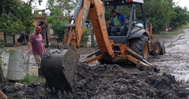 Acondiciona COMAPA Altamira líneas de agua potable