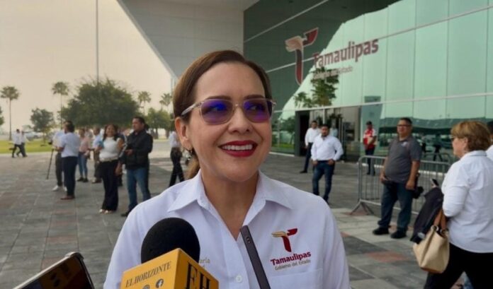 La secretaria de Salud, Adriana Marcela Hernández Campos,